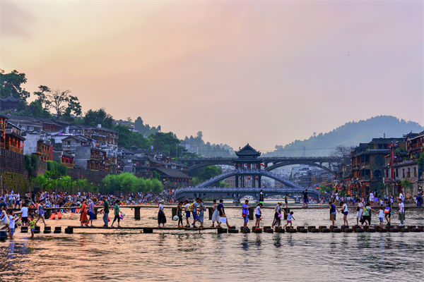 出行熱、消費旺、體驗新，品牌營銷如何在假期發(fā)力？