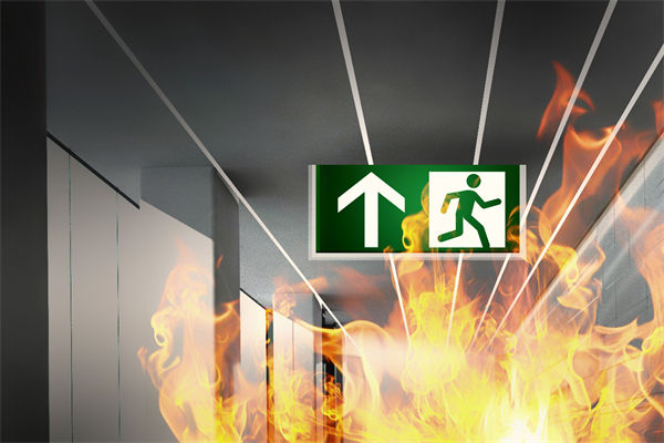 山東化工廠爆炸后樓房僅?？蚣?，對制造業(yè)有何啟示？