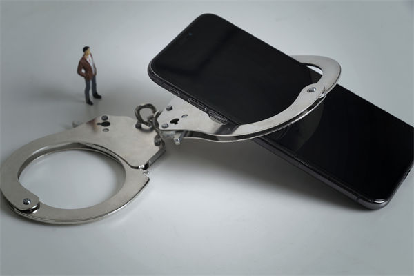 薪酬管理角度分析：發(fā)工資不讓干活是一種新型詐騙