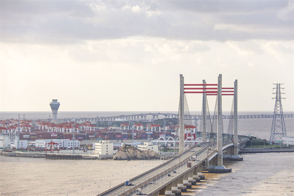 供應(yīng)鏈管理分析：中國(guó)外貿(mào)在復(fù)雜環(huán)境中穩(wěn)健前行