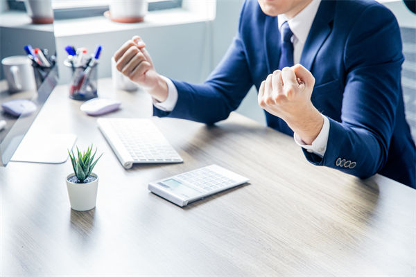 新員工入職三月變老油條，文化如何阻止組織熵增？