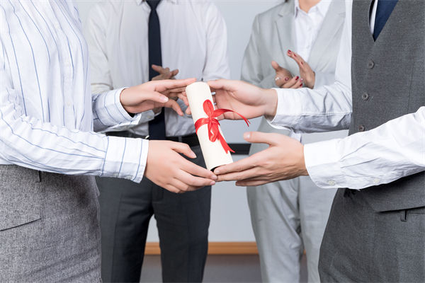 跨代際管理矛盾頻發(fā)，人力資源有何妙招實(shí)現(xiàn)協(xié)同共生？