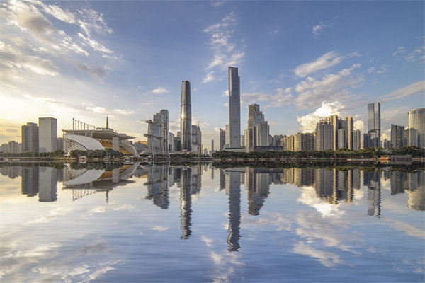 制造業(yè)庫存積壓嚴重卻仍斷貨，廣州供應鏈咨詢公司如何調和產(chǎn)銷矛盾？