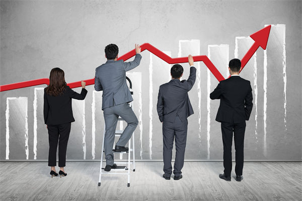 半年經(jīng)濟大考成績單透露哪些信號？企業(yè)有何啟示？