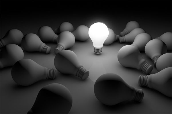 人力資源管理流程規(guī)范嚴(yán)謹(jǐn)，員工創(chuàng)造力為何反而受抑制？