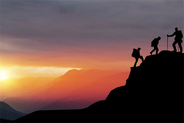 高層標榜的文化理念，為何與基層執(zhí)行完全兩張皮？