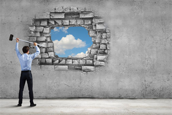 各部門年度計(jì)劃承諾明確，協(xié)同落地時(shí)為何仍有脫節(jié)？