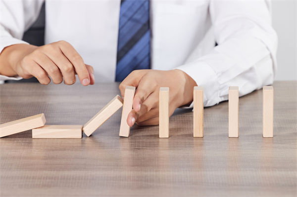 預(yù)算失控拖垮企業(yè)，如何用管理筑牢利潤(rùn)防火墻？