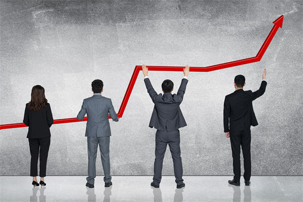 薪酬體系建了又改，管理為何總跟不上戰(zhàn)略步伐？