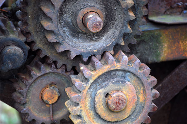 效能提升乏力，數(shù)智化咨詢?cè)鯓訁f(xié)助找到破局支點(diǎn)？