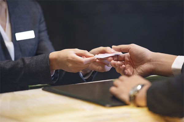 三亞7199元一晚的酒店蟲(chóng)子成群，精益生產(chǎn)怎么看？