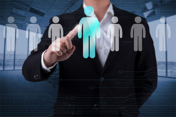 中紀(jì)委：公職人員禁止干6類副業(yè)，人力資源怎么看？