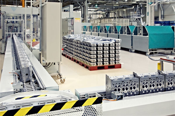 中小企業(yè)應用精益生產(chǎn)，面臨哪些特殊挑戰(zhàn)與機遇？